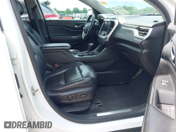 2017 GMC Acadia SLT z VIN 1GKKNMLS3HZ190239, wystawiony jako IAAI lot #42283162 z przebiegiem 170 117 mil mil oraz . Historia ofert i sprzedaży dostępna na DreamBid. Obrazek 5.