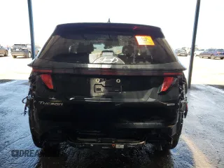 2024 Hyundai Tucson SEL with VIN 5NMJBCDE4RH308825, listed as a Copart auction lot 61718064 with 16,196 mi miles and Salvage Title. Bid and sale history available at carsss.com. Image 6.