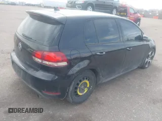 2012 Volkswagen GTI w/Sunroof & Navi PZEV с VIN WVWGD7AJ3CW196293, выставлен на аукционе IAAI как лот 41921414 с пробегом 126 633 миль миль и . История ставок и продаж доступна на DreamBid. Изображение 4.