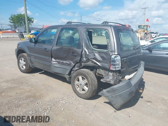 2002 Ford Escape XLS Value with VIN 1FMYU01B32KD20469, listed as a IAAI auction lot 42553573 with 353,752 mi miles and . Bid and sale history available at DreamBid. Image 3.
