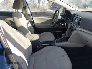 2017 Hyundai Elantra SE z VIN 5NPD74LF8HH187040, wystawiony jako IAAI lot #41350743 z przebiegiem 78 119 mil mil oraz . Historia ofert i sprzedaży dostępna na DreamBid. Obrazek 21.