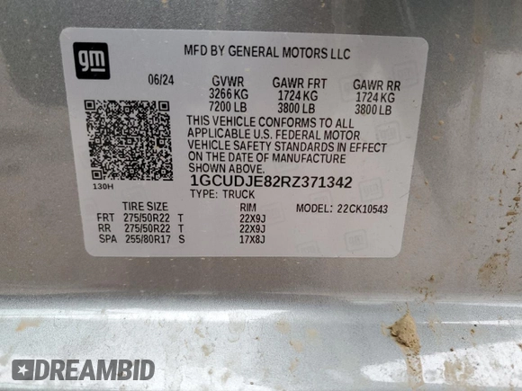 2024 Chevrolet Silverado 1500 High Country with VIN 1GCUDJE82RZ371342, listed as a Copart auction lot 84446434 with 9,839 mi miles and Salvage Title. Bid and sale history available at DreamBid. Image 14.