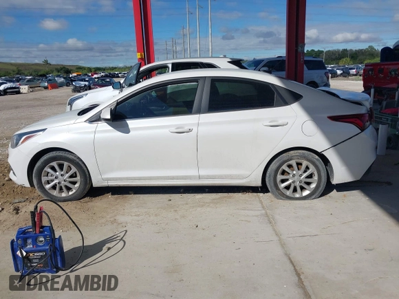 2019 Hyundai Accent SE with VIN 3KPC24A30KE065867, listed as a IAAI auction lot 41653808 with 65,058 mi miles. Bid and sale history available at carsss.com. Image 14.