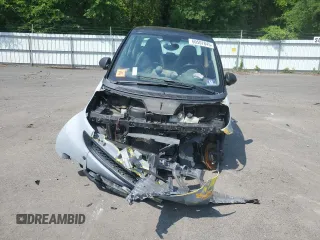 2008 Smart fortwo Pure with VIN WMEEJ31X38K134437, listed as a Copart auction lot 60507845 with Not provided miles and Salvage title. Bid and sale history available at DreamBid. Image 5.