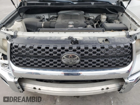 2018 Toyota Tundra 2WD SR5 with VIN 5TFEY5F12JX235990, listed as a Copart auction lot 81562074 with 102,420 mi miles and Salvage Title. Bid and sale history available at carsss.com. Image 11.