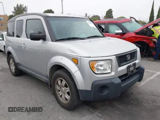 2006 Honda Element EX-P with VIN 5J6YH28726L024164, listed as a IAAI auction lot 41882027 with 210,167 mi miles and . Bid and sale history available at DreamBid. Image 1.