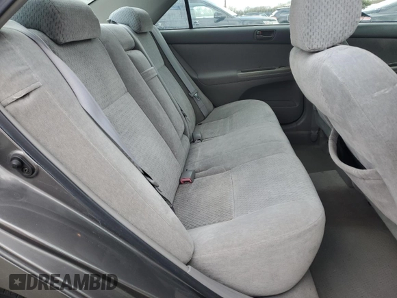 2004 Toyota Camry LE with VIN 4T1BE32K24U900340, listed as a Copart auction lot 52861095 with 92,694 mi miles and Salvage Title. Bid and sale history available at carsss.com. Image 10.