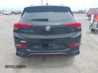 2023 Buick Encore GX Select z VIN KL4MMDSL6PB037101, wystawiony jako IAAI lot #39448386 z przebiegiem Nie podano mil oraz . Historia ofert i sprzedaży dostępna na DreamBid. Obrazek 15.