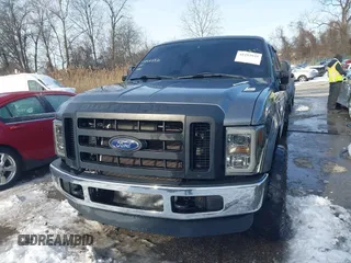 2008 Ford Super Duty F-250 SRW XL with VIN 1FTSW21508EC67716, listed as a IAAI auction lot 41293935 with 163,947 mi miles. Bid and sale history available at carsss.com. Image 12.