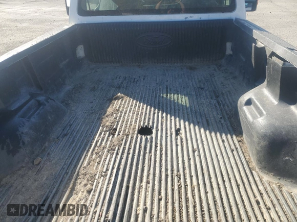 2010 Ford F-350 with VIN 1FTWF3B52AEB17683, listed as a Copart auction lot 76751624 with 137,111 mi miles and Salvage title. Bid and sale history available at DreamBid. Image 10.