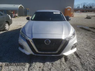 2022 Nissan Altima 2.5 SR with VIN 1N4BL4CV2NN405520, listed as a Copart auction lot 49286215 with 40,806 mi miles and Salvage Title. Bid and sale history available at carsss.com. Image 5.