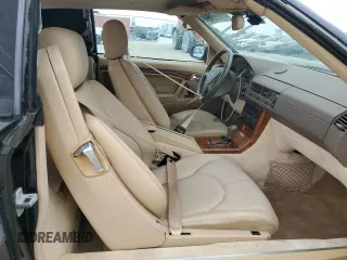 2000 Mercedes-Benz SL-Class with VIN WDBFA68F1YF188392, listed as a Copart auction lot 47620045 with 51,679 mi miles and Clean Title. Bid and sale history available at carsss.com. Image 10.
