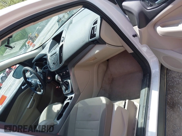 2013 Ford Escape SE with VIN 1FMCU0G90DUB37052, listed as a IAAI auction lot 42132973 with 169,975 mi miles and . Bid and sale history available at DreamBid. Image 5.