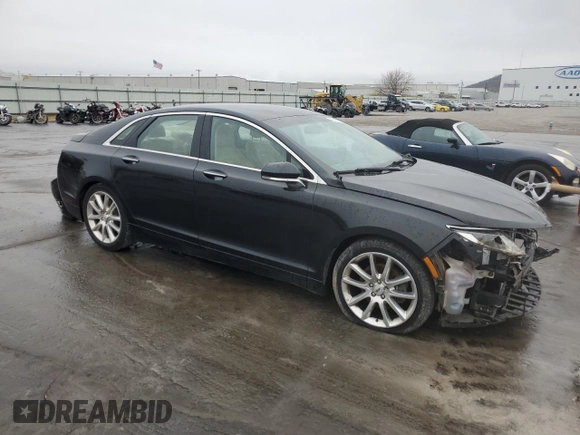 2014 Lincoln MKZ with VIN 3LN6L2GK9ER825347, listed as a Copart auction lot 44385745 with 242,637 mi miles and Clean Title. Bid and sale history available at carsss.com. Image 4.