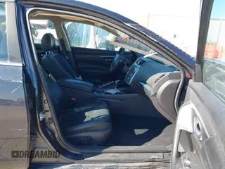 2017 Nissan Altima SR z VIN 1N4AL3AP4HC205670, wystawiony jako IAAI lot #41613157 z przebiegiem 153 600 mil mil oraz . Historia ofert i sprzedaży dostępna na DreamBid. Obrazek 5.