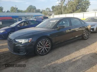 2022 Audi S8 with VIN WAULSAF85NN001632, listed as a Copart auction lot 71361534 with 22,901 mi miles and Salvage Title. Bid and sale history available at DreamBid. Image 1.