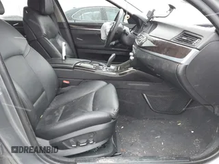 2013 BMW 5 Series 528i xDrive with VIN WBAXH5C5XDD108889, listed as a IAAI auction lot 41620024 with 103,542 mi miles. Bid and sale history available at carsss.com. Image 5.