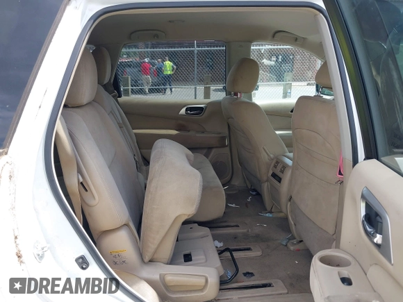 2013 Nissan Pathfinder Platinum with VIN 5N1AR2MM6DC684149, listed as a IAAI auction lot 42288549 with 187,528 mi miles and . Bid and sale history available at DreamBid. Image 8.