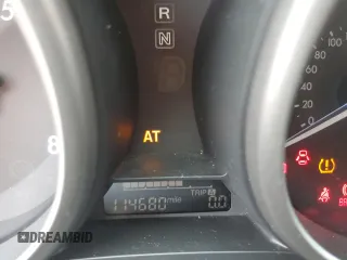 2013 Mazda 3 i Sport z VIN JM1BL1U80D1704463, wystawiony jako Copart lot #59945625 z przebiegiem 114 680 mil mil oraz Czysty tytuł • Clean title. Historia ofert i sprzedaży dostępna na DreamBid. Obrazek 9.