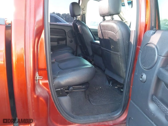 2005 Dodge Ram 1500 SLT with VIN 1D7HU18D15S321633, listed as a IAAI auction lot 41263991 with 241,701 mi miles. Bid and sale history available at carsss.com. Image 8.
