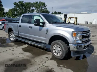 2022 Ford F-250 XL z VIN 1FT7W2B67NEC65762, wystawiony jako Copart lot #56707045 z przebiegiem 17 159 mil mil oraz Szkoda całkowita • Salvage title. Historia ofert i sprzedaży dostępna na DreamBid. Obrazek 4.