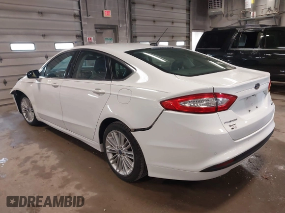 2016 Ford Fusion SE with VIN 3FA6P0HDXGR381613, listed as a IAAI auction lot 41976635 with 116,791 mi miles. Bid and sale history available at carsss.com. Image 3.