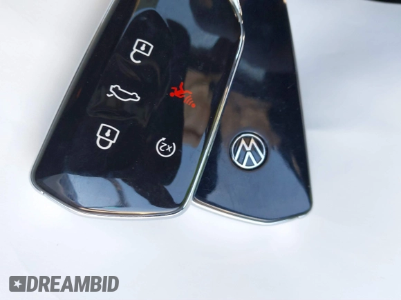 2024 Volkswagen Atlas SE с VIN 1V2HE2CA1RC219841, выставлен на аукционе IAAI как лот 41530355 с пробегом 8 133 миль миль и . История ставок и продаж доступна на DreamBid. Изображение 11.