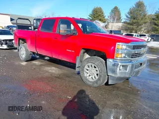 2017 Chevrolet Silverado 3500HD LT with VIN 1GC1KZEG4HF180455, listed as a IAAI auction lot 41623294 with 173,443 mi miles. Bid and sale history available at carsss.com. Image 1.