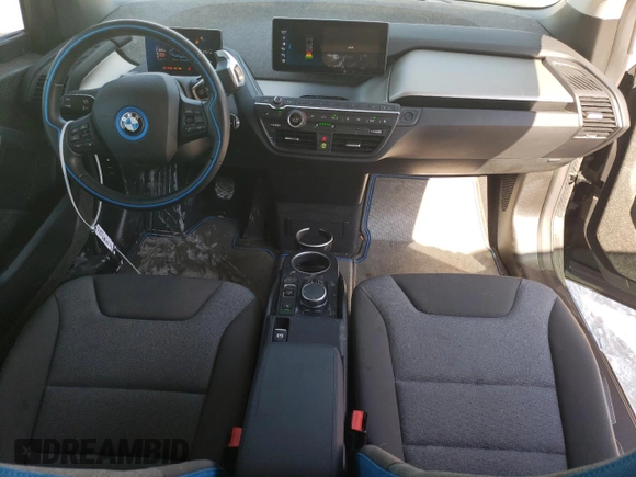 2019 BMW i3 with VIN WBY8P4C54K7D03050, listed as a Copart auction lot 76057684 with 31,858 mi miles and Salvage Title. Bid and sale history available at carsss.com. Image 8.