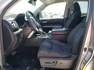 2020 Toyota Tundra 2WD SR with VIN 5TFRY5F17LX260081, listed as a Copart auction lot 44871083 with 109,993 mi miles. Bid and sale history available at carsss.com. Image 7.