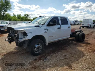 2022 Ram 3500 Tradesman z VIN 3C7WRTCL0NG261836, wystawiony jako Copart lot #55758235 z przebiegiem Nie podano mil oraz Czysty tytuł • Clean title. Historia ofert i sprzedaży dostępna na DreamBid. Obrazek 1.