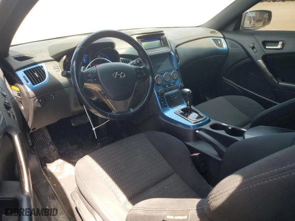 2013 Hyundai Genesis Coupe 2.0T R-Spec with VIN KMHHT6KD2DU086838, listed as a Copart auction lot 50589725 with NaN miles and Non Repairable. Bid and sale history available at carsss.com. Image 8.