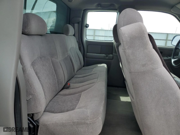 2000 Chevrolet Silverado 1500 LS with VIN 2GCEK19T5Y1389706, listed as a Copart auction lot 51344645 with 200,609 mi miles and Salvage Title. Bid and sale history available at carsss.com. Image 10.