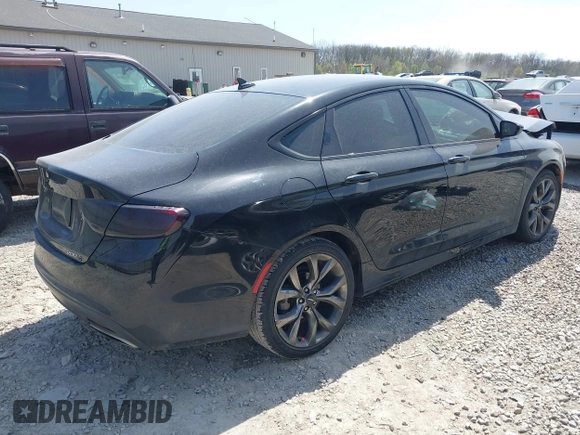 2015 Chrysler 200 S with VIN 1C3CCCBG6FN516704, listed as a IAAI auction lot 42041485 with 140,408 mi miles. Bid and sale history available at carsss.com. Image 4.