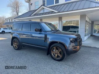 2020 Land Rover Defender SE with VIN SALEPEEU6L2017266, listed as a Copart auction lot 54608415 with 117,429 mi miles and Clean title. Bid and sale history available at DreamBid. Image 1.