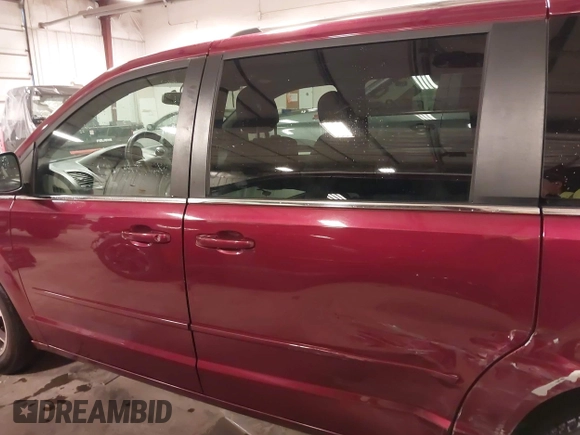 2017 Dodge Grand Caravan SXT with VIN 2C4RDGCG5HR749052, listed as a IAAI auction lot 42010625 with 118,833 mi miles and . Bid and sale history available at DreamBid. Image 14.