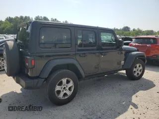 2020 Jeep Wrangler Unlimited Sport Altitude with VIN 1C4HJXDG2LW323502, listed as a Copart auction lot 59716595 with 47,296 mi miles and Salvage title. Bid and sale history available at DreamBid. Image 3.