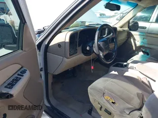 2002 Chevrolet Tahoe LS with VIN 1GNEC13Z62R224263, listed as a IAAI auction lot 42511107 with Not provided miles and . Bid and sale history available at DreamBid. Image 12.