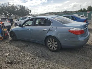 2009 Hyundai Genesis with VIN KMHGC46E19U033171, listed as a Copart auction lot 72803864 with 401,490 mi miles and Non Repairable. Bid and sale history available at carsss.com. Image 2.