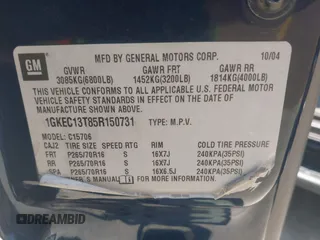 2005 GMC Yukon SLE z VIN 1GKEC13T85R150731, wystawiony jako IAAI lot #42385199 z przebiegiem 199 527 mil mil oraz . Historia ofert i sprzedaży dostępna na DreamBid. Obrazek 9.