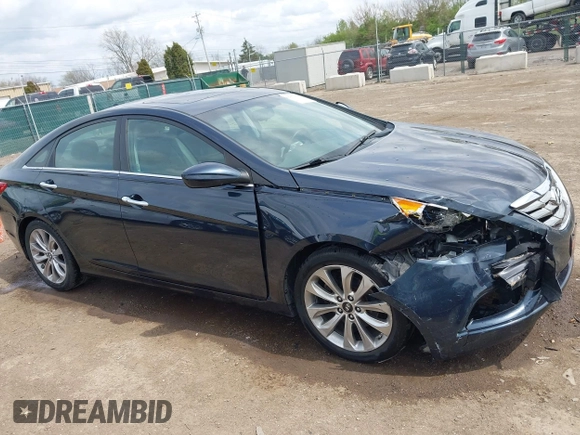 2012 Hyundai Sonata 2.4L Limited PZEV with VIN 5NPEC4AC9CH433143, listed as a IAAI auction lot 42050027 with 87,682 mi miles. Bid and sale history available at carsss.com. Image 13.