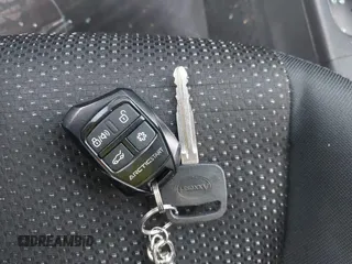 2009 Pontiac Vibe 1SA с VIN 5Y2SP67899Z449012, выставлен на аукционе IAAI как лот 42243359 с пробегом 144 456 миль миль и . История ставок и продаж доступна на DreamBid. Изображение 11.