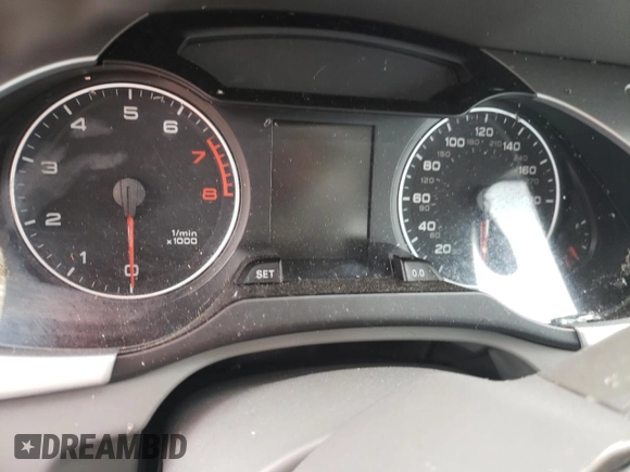 2012 Audi A4 Premium Plus z VIN WAUFFAFL8CN011431, wystawiony jako Copart lot #58014155 z przebiegiem Nie podano mil oraz Szkoda całkowita • Salvage title. Historia ofert i sprzedaży dostępna na DreamBid. Obrazek 9.