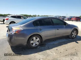 2008 Nissan Altima 2.5 S with VIN 1N4AL21EX8C255983, listed as a Copart auction lot 52327625 with 215,080 mi miles and Salvage Title. Bid and sale history available at carsss.com. Image 3.