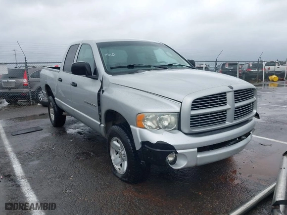2003 Dodge Ram 1500 ST with VIN 1D7HU18ZX3J555025, listed as a IAAI auction lot 41522993 with 195,007 mi miles. Bid and sale history available at carsss.com. Image 1.