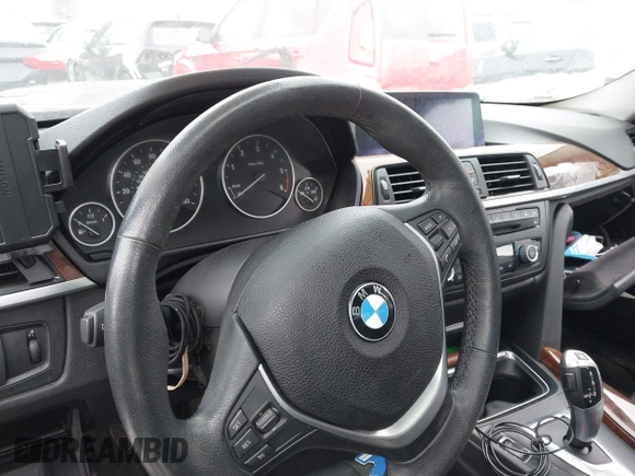 2014 BMW 3 Series 328d xDrive with VIN WBA3D5C55EKX98381, listed as a IAAI auction lot 41590673 with Not Provided miles. Bid and sale history available at carsss.com. Image 7.