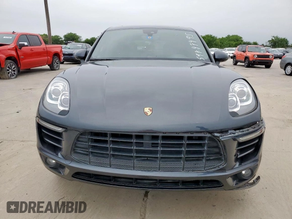 2018 Porsche Macan with VIN WP1AA2A53JLB02690, listed as a Copart auction lot 59747495 with 103,035 mi miles and Salvage title. Bid and sale history available at DreamBid. Image 5.