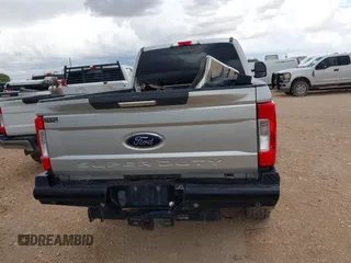 2019 Ford F-250 XL with VIN 1FT7W2BT9KEG02613, listed as a IAAI auction lot 42594640 with 167,453 mi miles and . Bid and sale history available at DreamBid. Image 15.