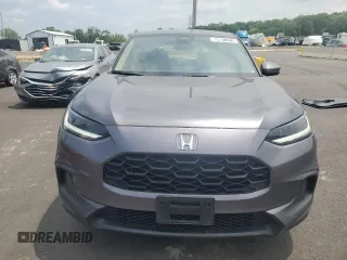 2023 Honda HR-V LX with VIN 3CZRZ2H3XPM744598, listed as a Copart auction lot 59877275 with 39,451 mi miles and Salvage title. Bid and sale history available at DreamBid. Image 5.