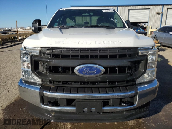 2020 Ford F-250 XL z VIN 1FT7X2B64LEC47102, wystawiony jako Copart lot #46455255 z przebiegiem 138 569 mil mil oraz Czysty tytuł • Clean title. Historia ofert i sprzedaży dostępna na DreamBid. Obrazek 5.